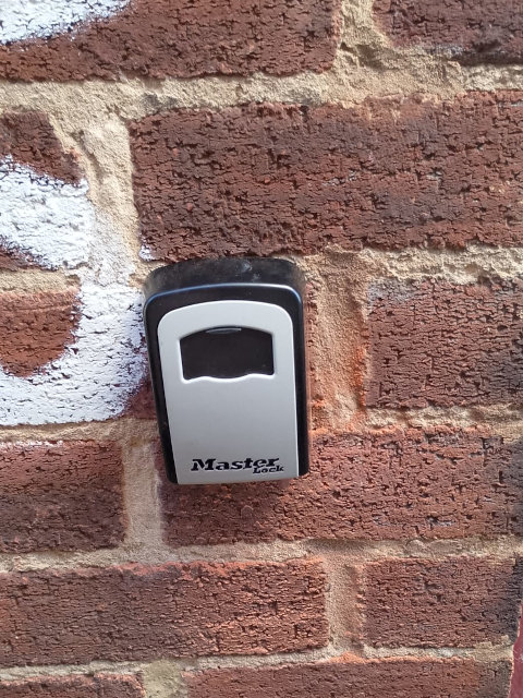 Key safe